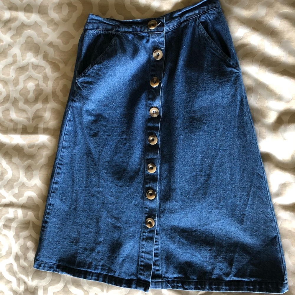 Mini Chica Denim skirt size XS💙
